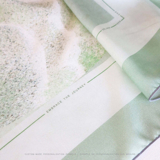 Delinor carre soie Odyssea vert sauge personnalise 35in 90cm luxury mint green custom silk scarf