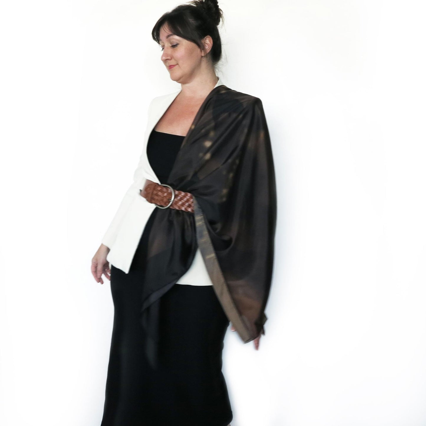Delinor foulard soie Terranova 50in 127cm luxury silk scarf how to wear it shoulder suit business Designed Montreal