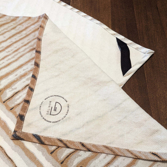 Delinor linge de cuisine Caramello ocre blanc 16x26in cotton linen teatowel brand hanger