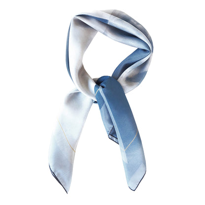 Delinor carre soie Fidem bleu 35in 90cm luxury blue silk scarf knot wrap