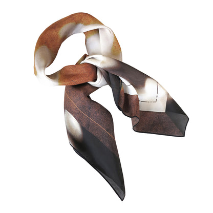 Delinor carre soie Myriad brun blanc 35in 90cm luxury brown mocha white silk scarf knot wrap