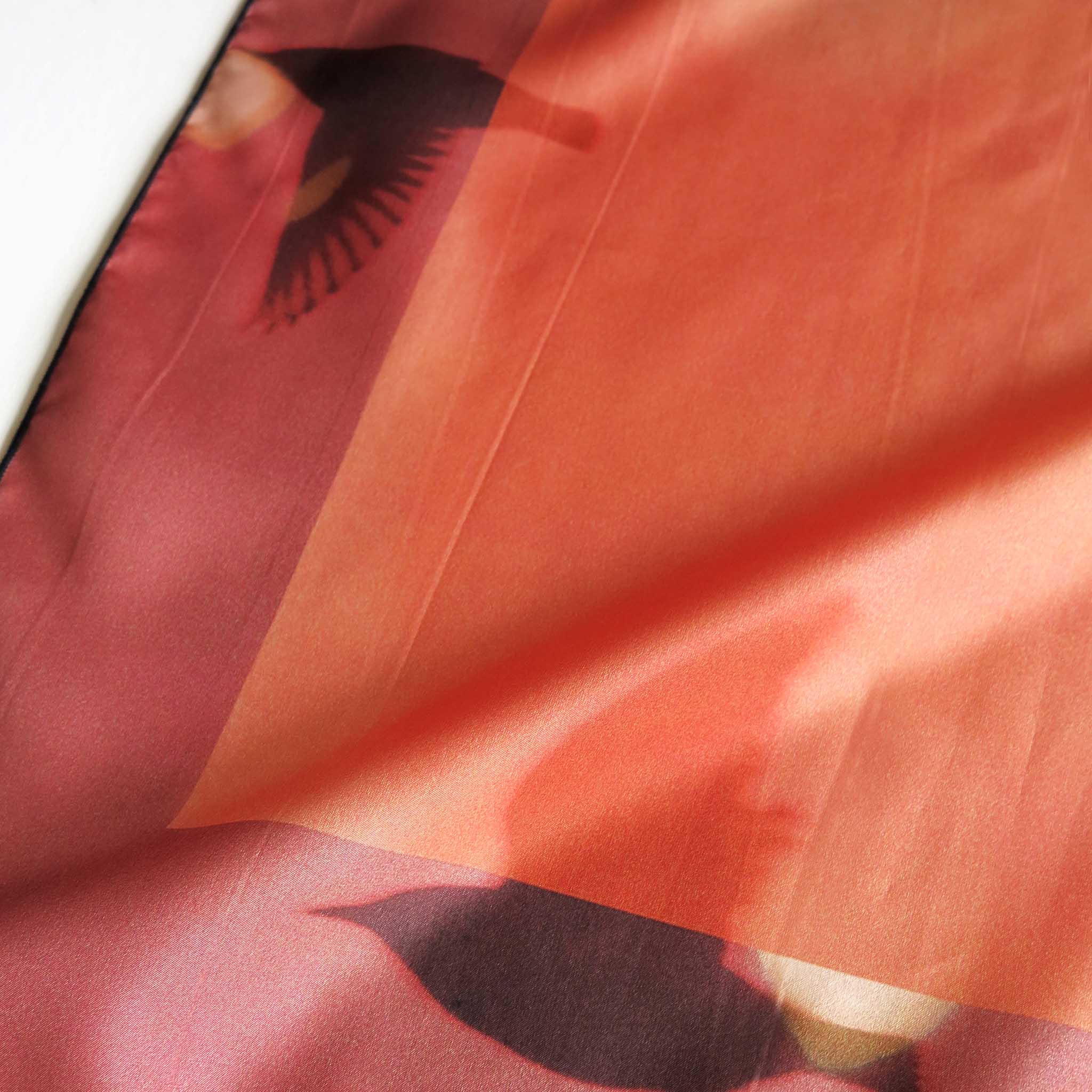 Delinor foulard soie Aera Rosella 35in 90cm luxury silk scarf bird oiseau cherry bordeaux Designed Montreal